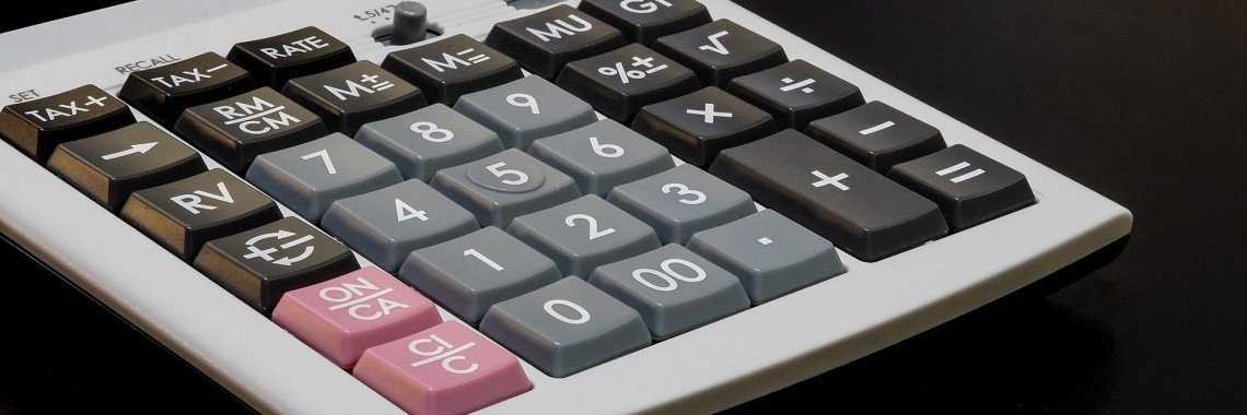 calculator-1085391_1920
